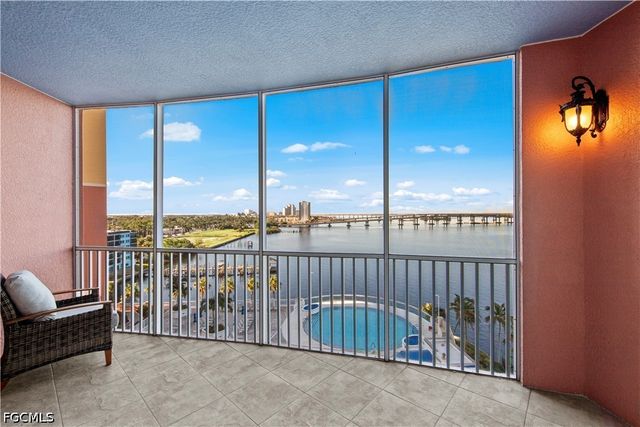 2745 1st ST 801, Fort Myers, FL 33916