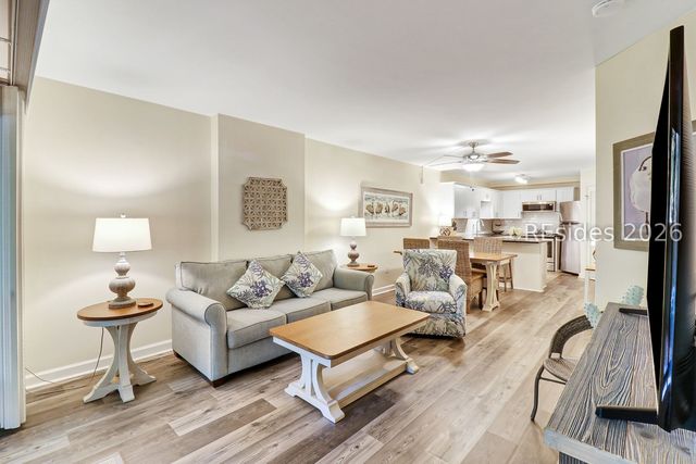 10 Lemoyne Ave Apt 103, Hilton Head Island, SC 29928