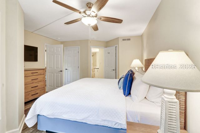 10 Lemoyne Ave Apt 103, Hilton Head Island, SC 29928