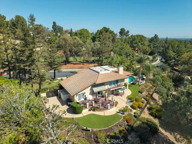 19300 Singing Hills, Porter Ranch, CA 91326