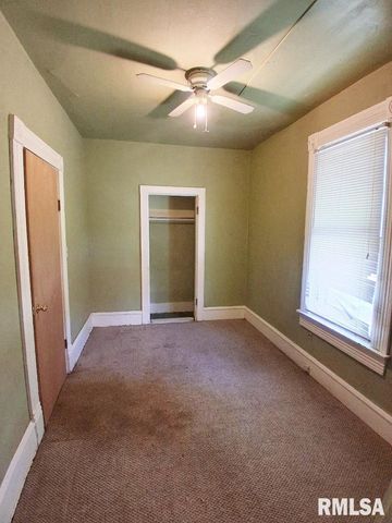 2326 W WISWALL Street, Peoria, IL 61605