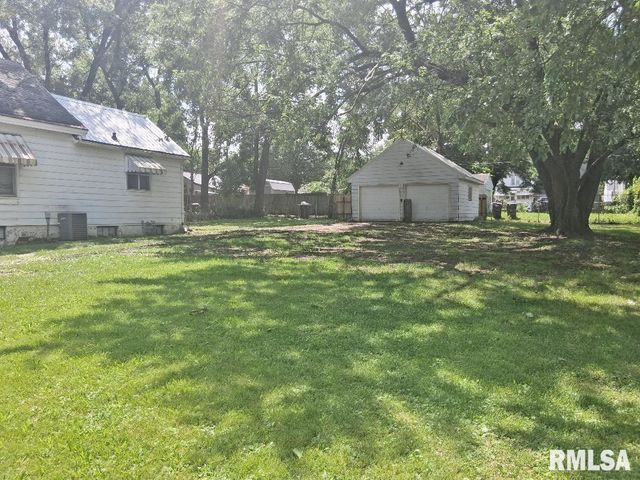 2326 W WISWALL Street, Peoria, IL 61605
