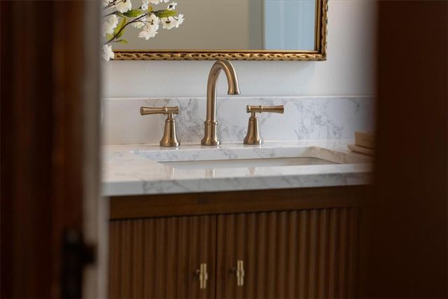 4332 Harrison Street, Kansas City, MO 64110