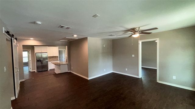 2816 Gordon Avenue, Fort Worth, TX 76110