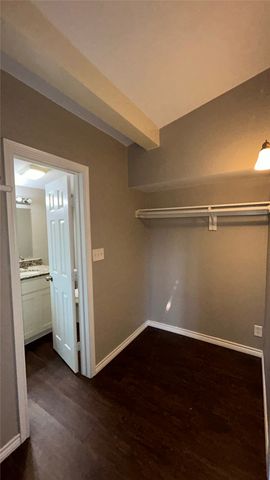2816 Gordon Avenue, Fort Worth, TX 76110