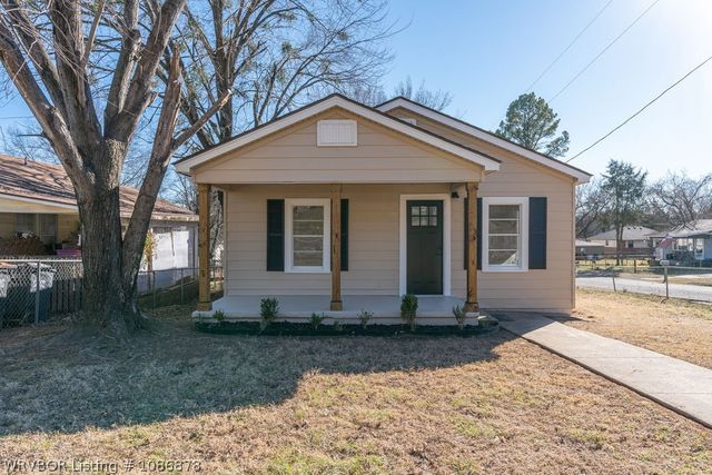 1702 Alma Boulevard, Van Buren, AR 72956