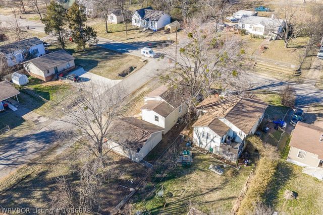 1702 Alma Boulevard, Van Buren, AR 72956