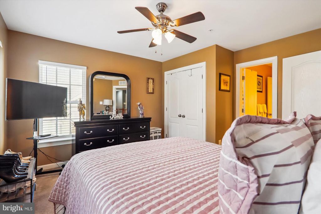 Image 32 of property listing at 1910 LAKE FOREST DR, Upper Marlboro, MD 20774