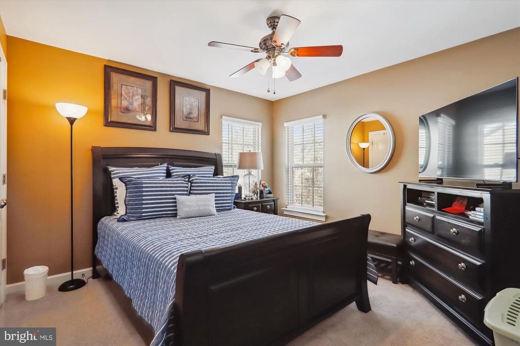 Image 33 of property listing at 1910 LAKE FOREST DR, Upper Marlboro, MD 20774