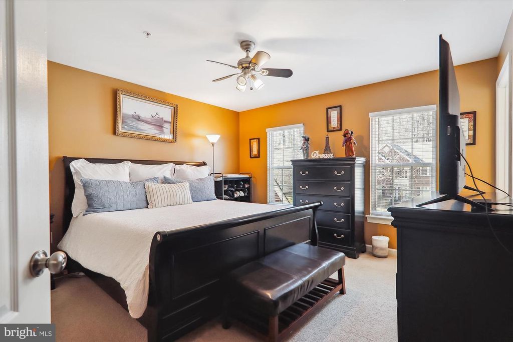 Image 37 of property listing at 1910 LAKE FOREST DR, Upper Marlboro, MD 20774