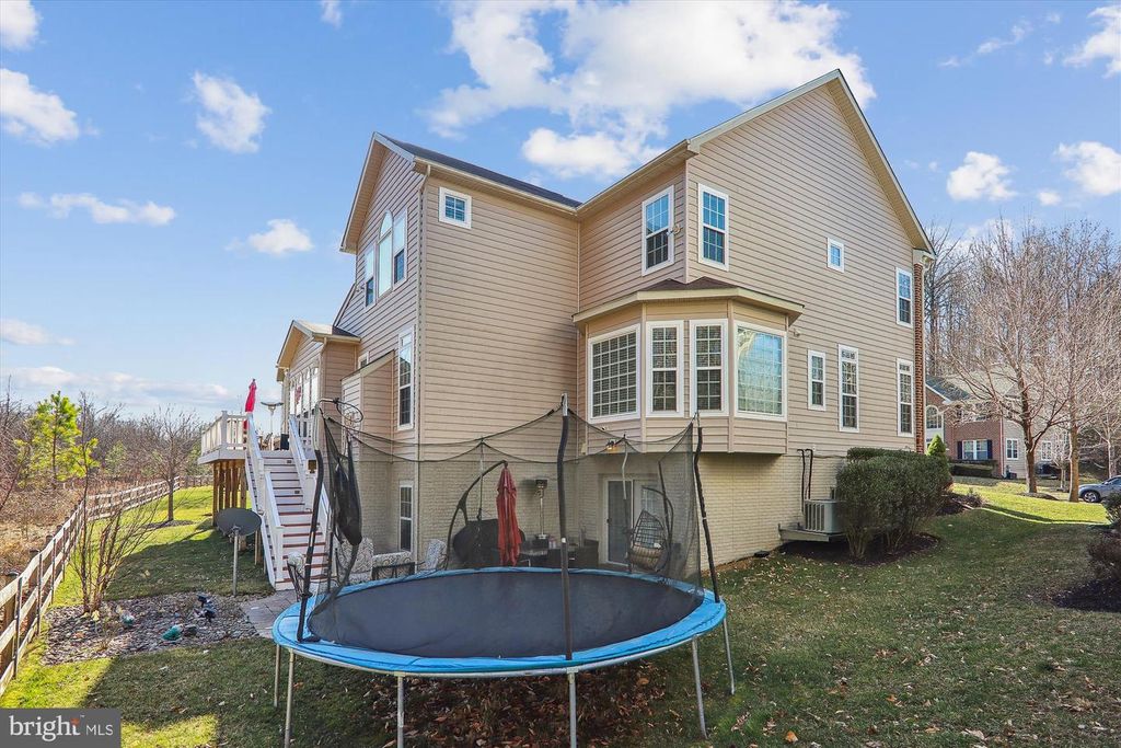 Image 51 of property listing at 1910 LAKE FOREST DR, Upper Marlboro, MD 20774