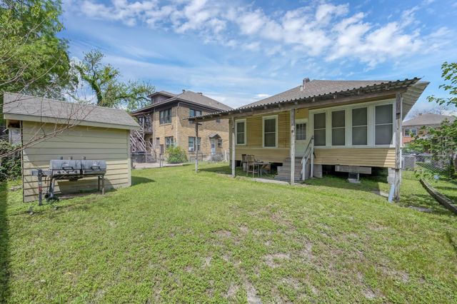 118 North Street, Houston, TX 77009