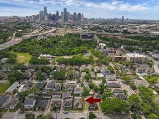118 North Street, Houston, TX 77009
