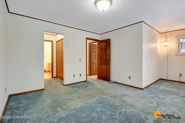 8500 Ridgeway Avenue, Anchorage, AK 99504