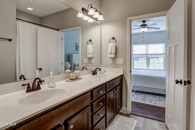 120 Hopper Road, Johnson City, TN 37604