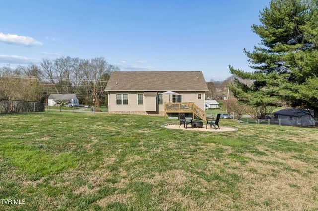 120 Hopper Road, Johnson City, TN 37604
