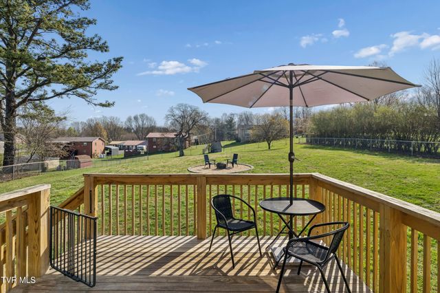 120 Hopper Road, Johnson City, TN 37604
