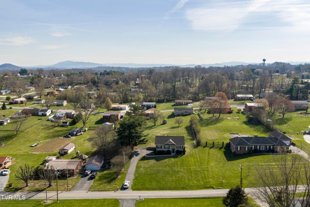 120 Hopper Road, Johnson City, TN 37604