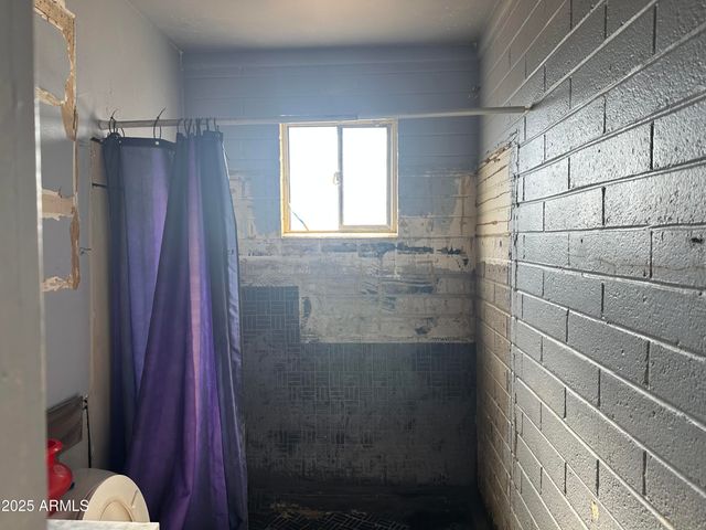 4406 N 30 Drive, Phoenix, AZ 85017