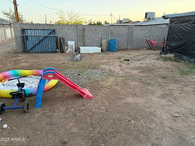 4406 N 30 Drive, Phoenix, AZ 85017