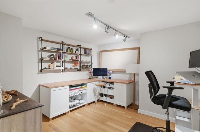 130 John Street 358, Lowell, MA 01852