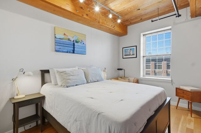 130 John Street 358, Lowell, MA 01852