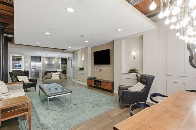 130 John Street 358, Lowell, MA 01852