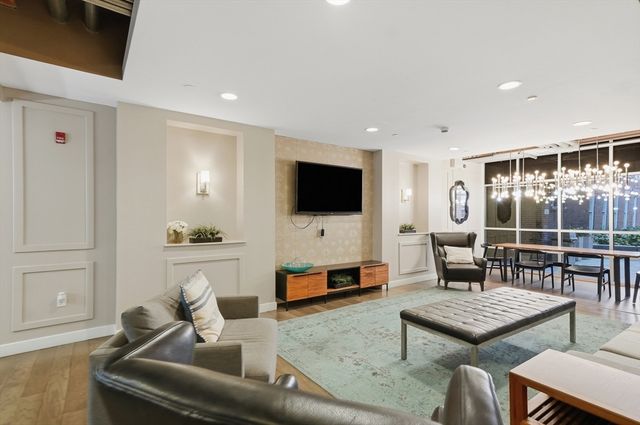 130 John Street 358, Lowell, MA 01852