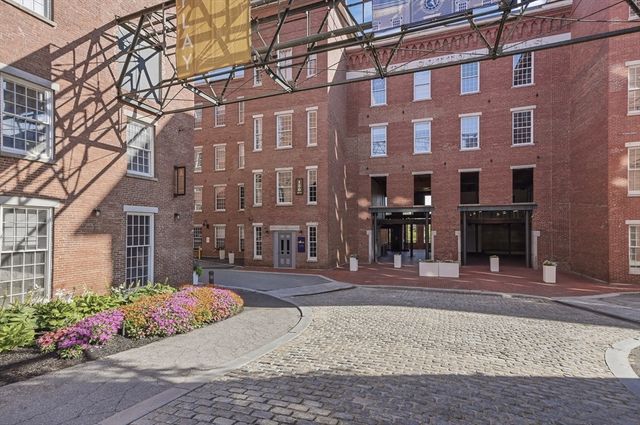 130 John Street 358, Lowell, MA 01852