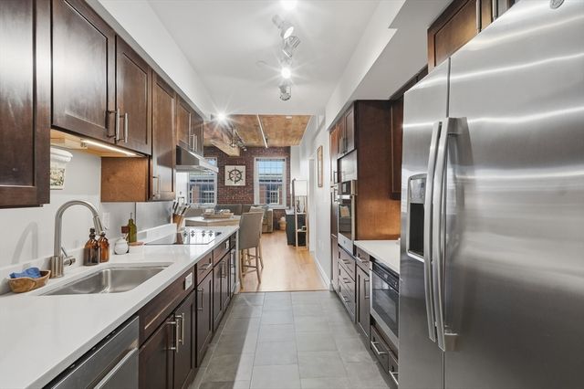 130 John Street 358, Lowell, MA 01852
