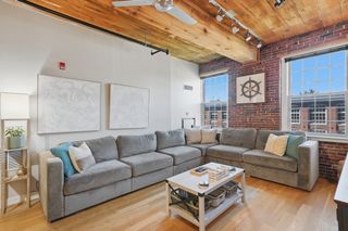 130 John Street 358, Lowell, MA 01852