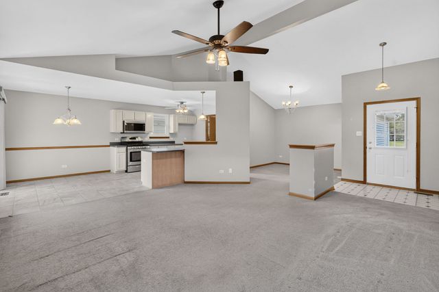4711 Mallard Lane, Plainfield, IL 60586
