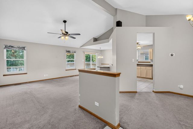 4711 Mallard Lane, Plainfield, IL 60586