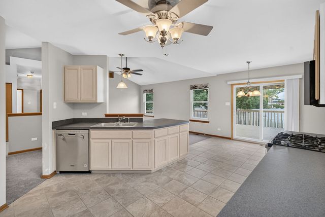 4711 Mallard Lane, Plainfield, IL 60586