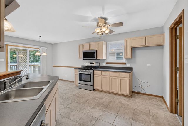 4711 Mallard Lane, Plainfield, IL 60586