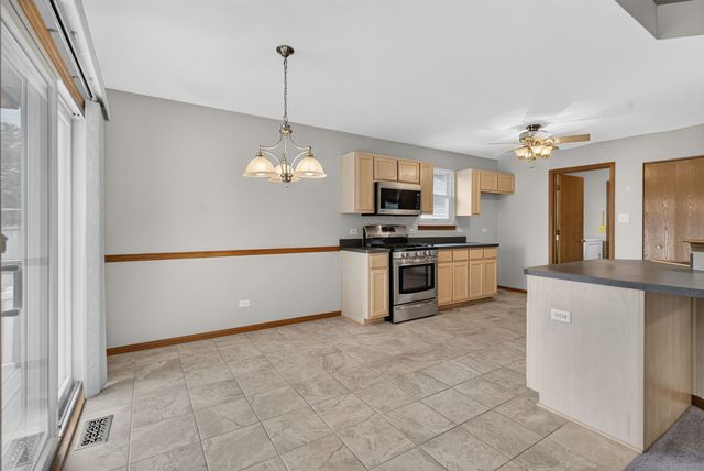 4711 Mallard Lane, Plainfield, IL 60586
