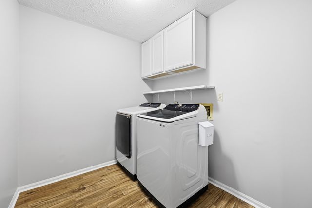 1728 Masters Lane, Lexington, KY 40515