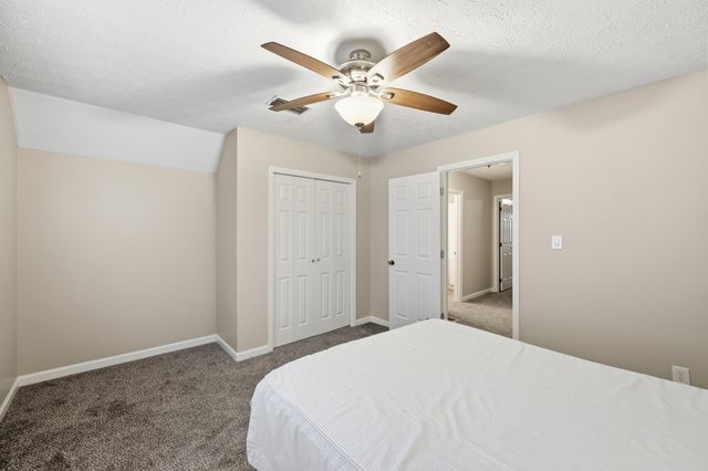 1728 Masters Lane, Lexington, KY 40515