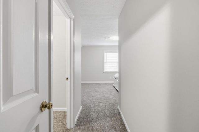 1728 Masters Lane, Lexington, KY 40515