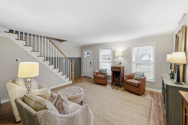 1728 Masters Lane, Lexington, KY 40515