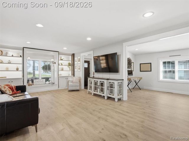32 Park Street, Oxford, MI 48371