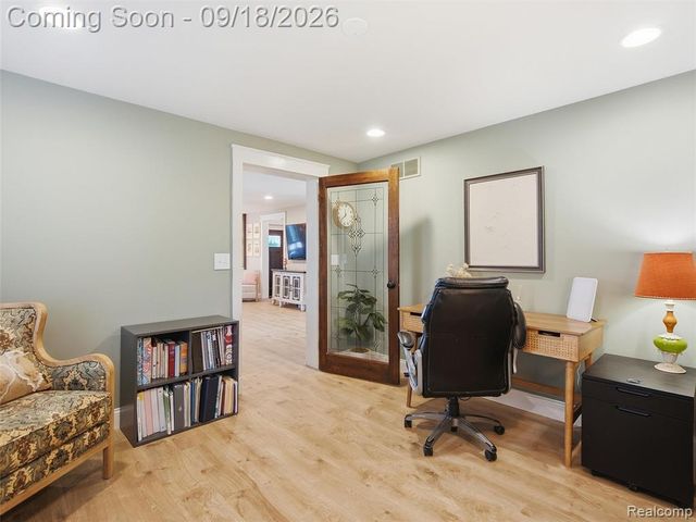 32 Park Street, Oxford, MI 48371