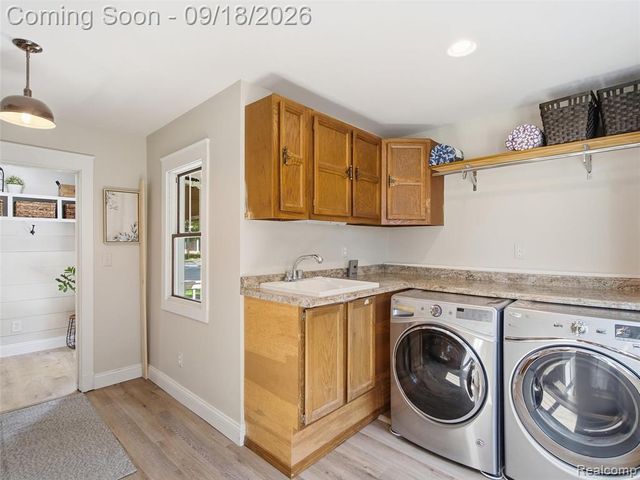 32 Park Street, Oxford, MI 48371