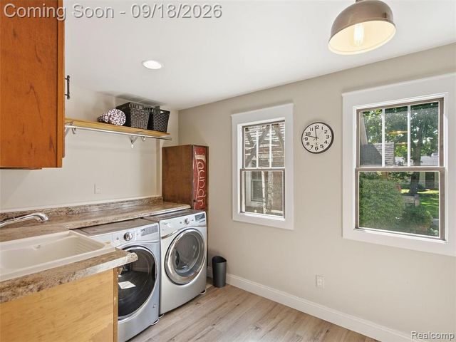 32 Park Street, Oxford, MI 48371