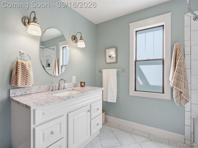 32 Park Street, Oxford, MI 48371