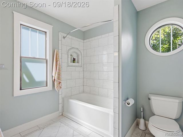 32 Park Street, Oxford, MI 48371