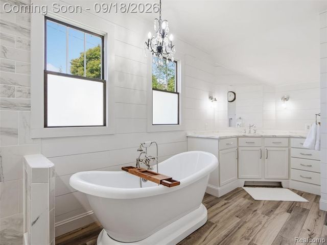 32 Park Street, Oxford, MI 48371