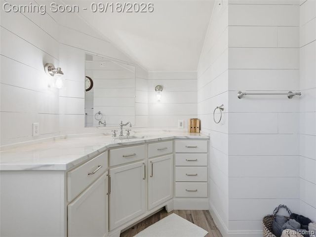32 Park Street, Oxford, MI 48371