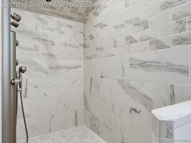 32 Park Street, Oxford, MI 48371