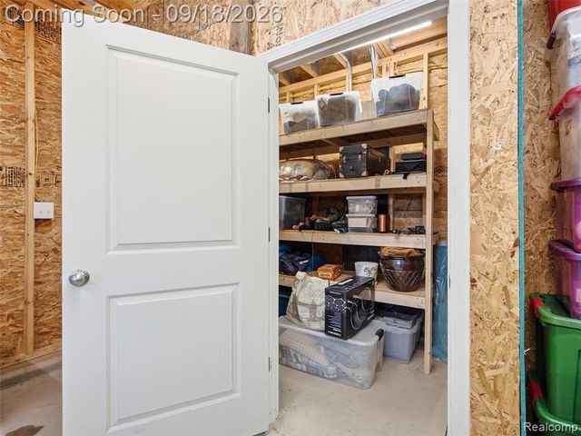 32 Park Street, Oxford, MI 48371